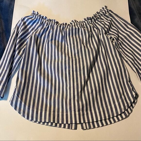 Madewell navy button Stripe Off Shoulder Top nautical blouse preppy coastal S - Picture 4 of 9